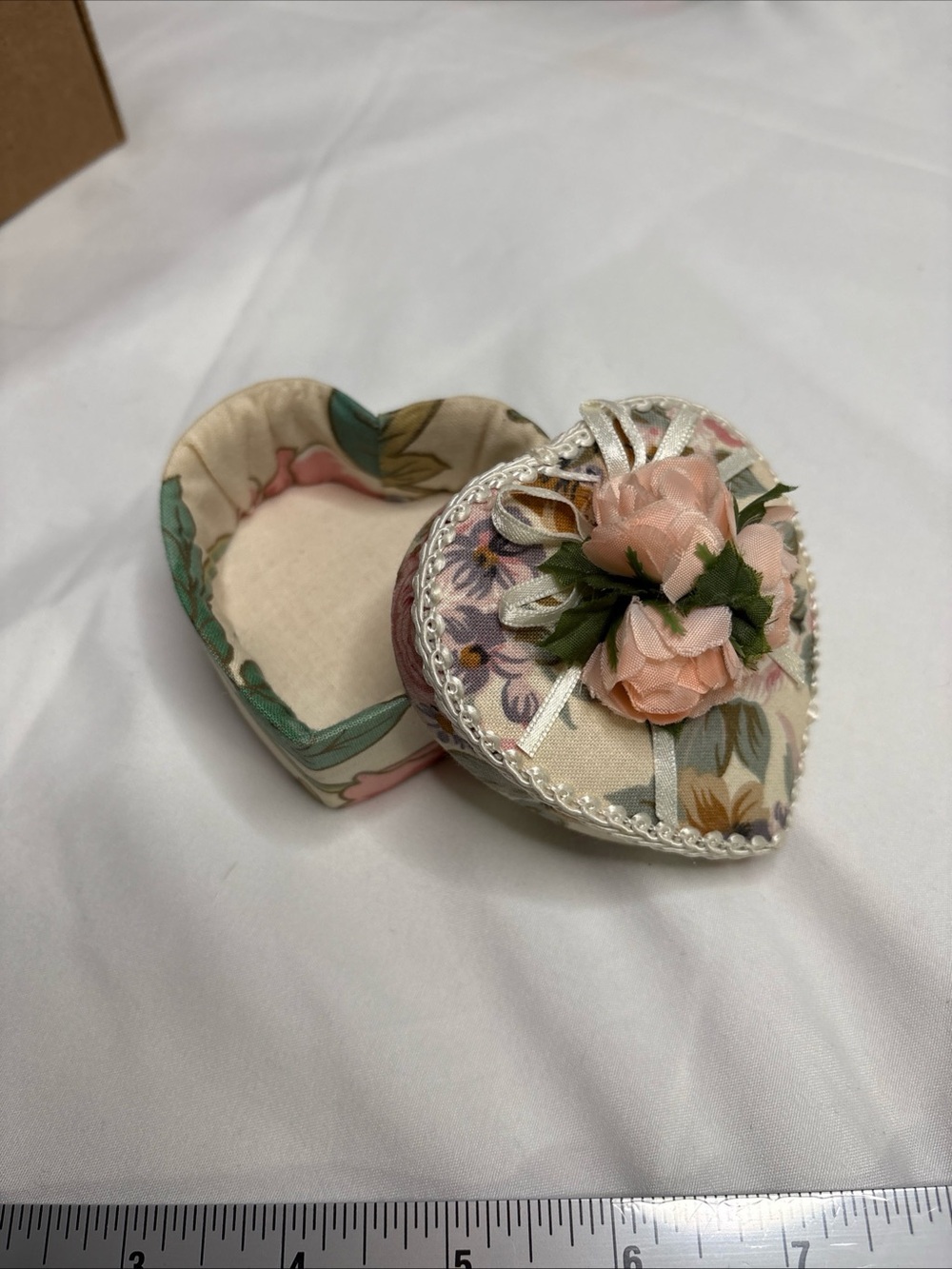Vintage Floral Heart Trinket Box - Pink Floral Accent